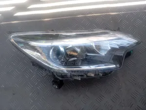 Nissan Note New Model Headlamp