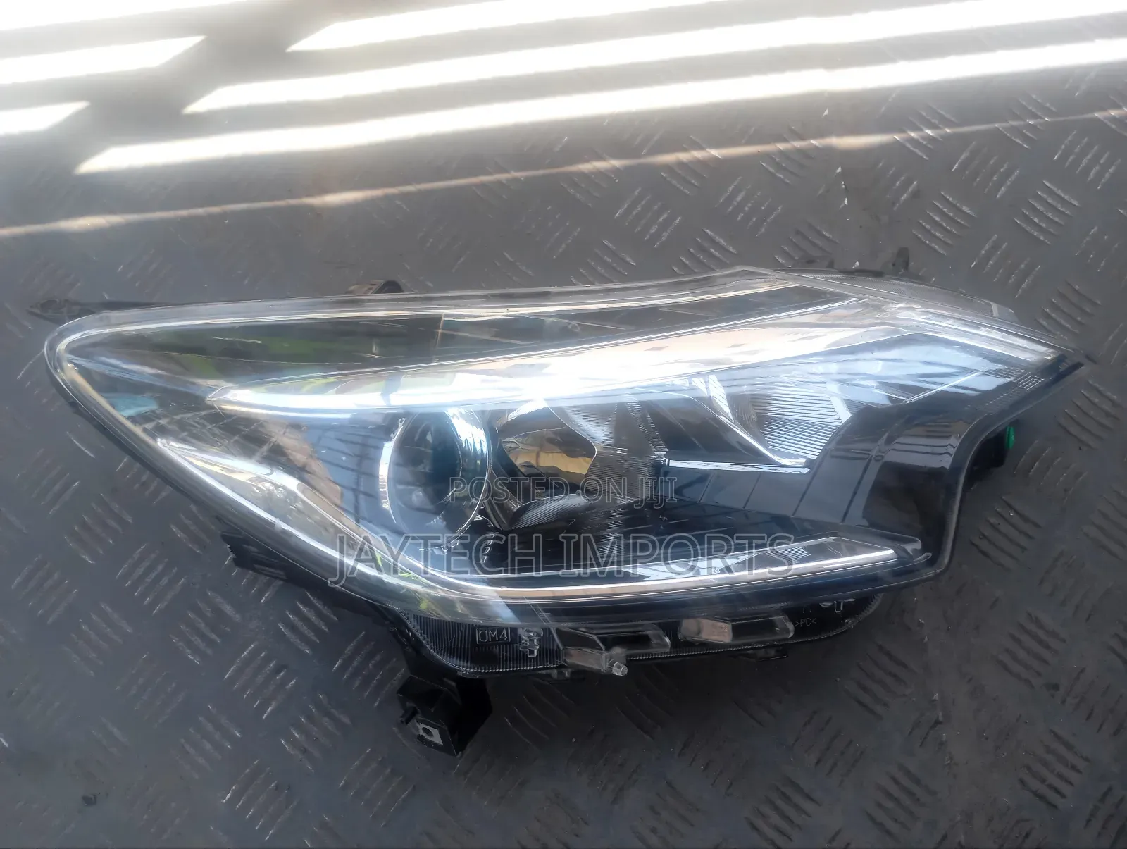 Nissan Note New Model Headlamp