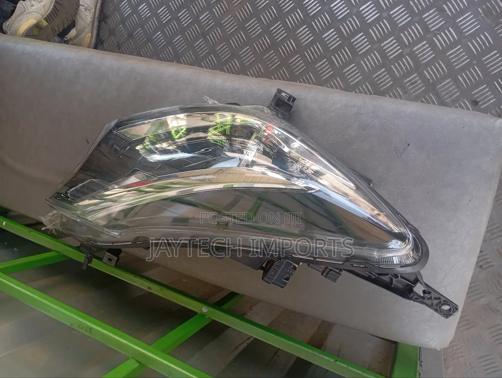 Nissan Note New Model Headlamp