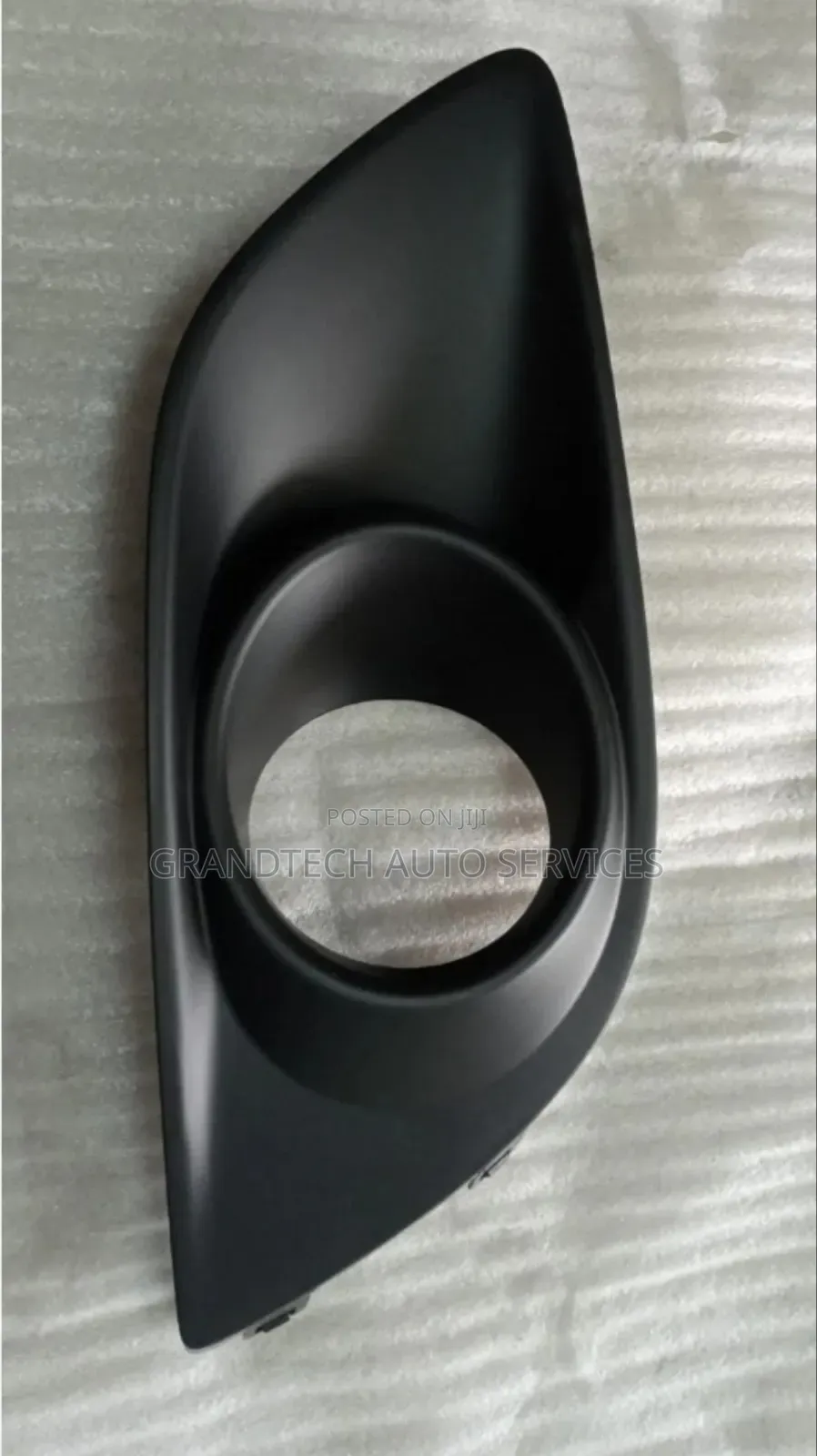Suzuki Swift 2010 Foglight Cover