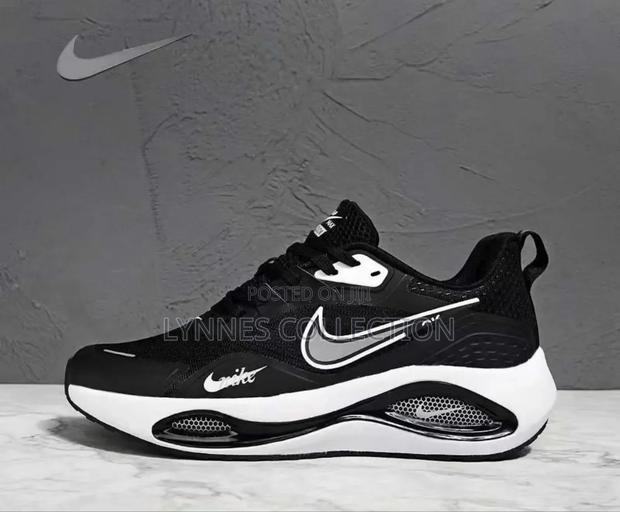 Nike Air Zoom Winflow - thumbnail 2