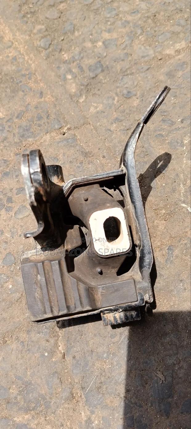 Gearbox Mount Demio 2016. - thumbnail 4