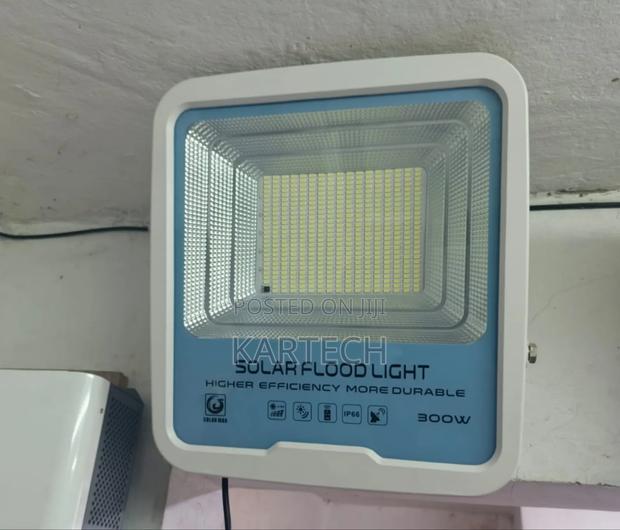 Solarmax 300w Solar Floodlight