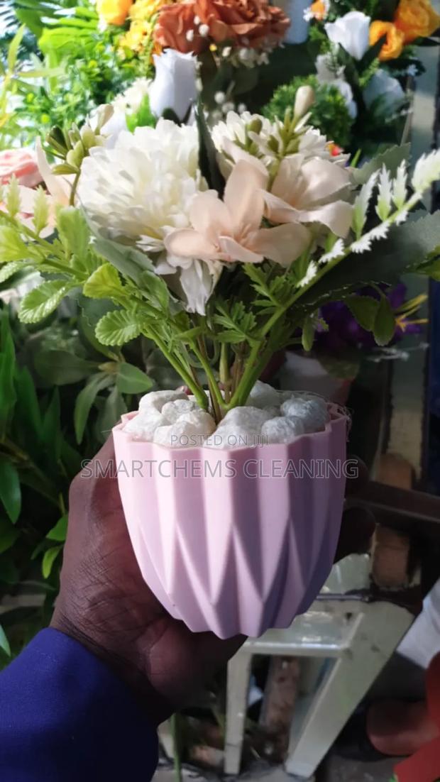 Table Decor Flowers - main view