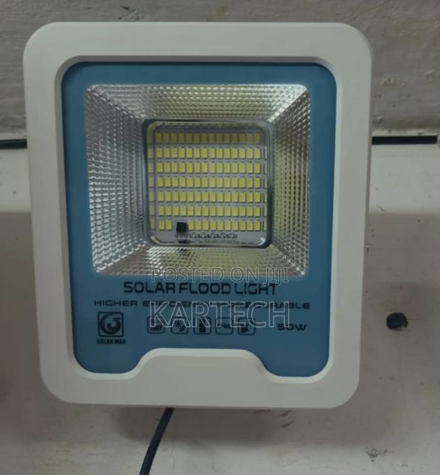 Solarmax 50w Solar Floodlight
