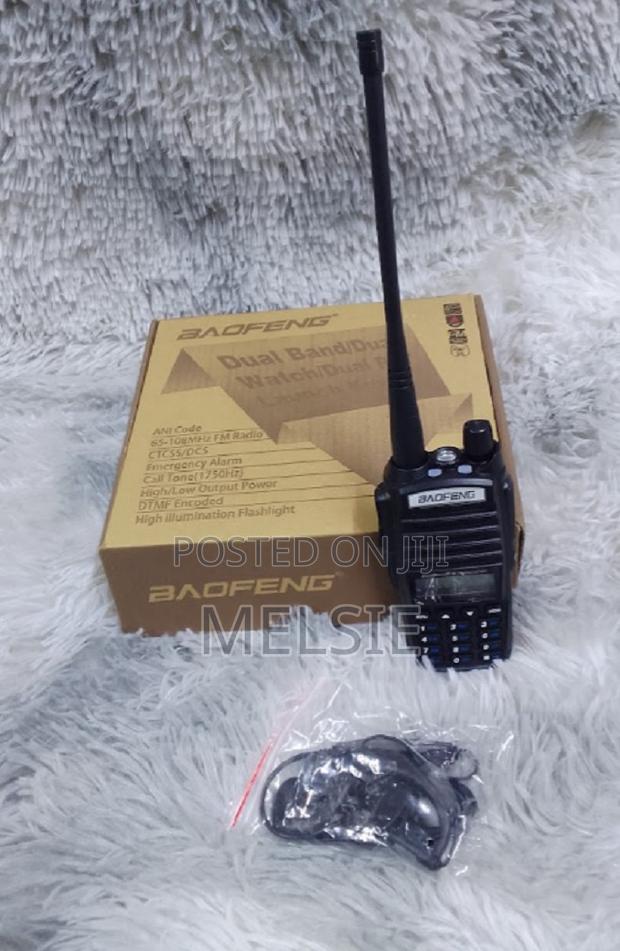 8km-Uv-82 Dual Band Handheld Transceiver Walkie Talkie