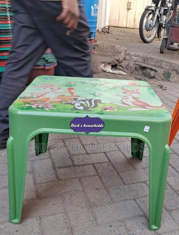 Beautiful Kids Square Plastic Table - thumbnail 3