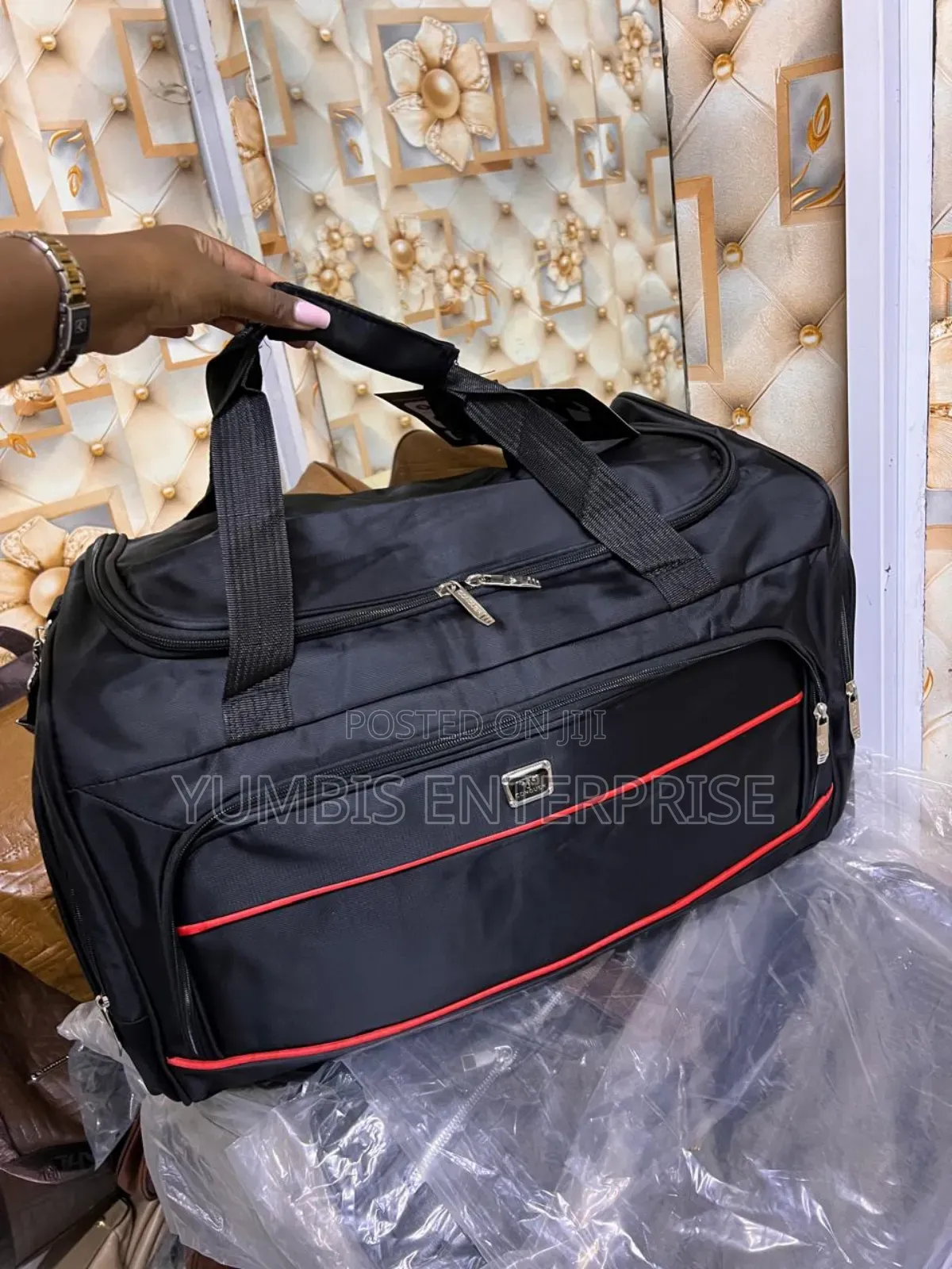 Large Black Duffle "Bags at 1600 Kes