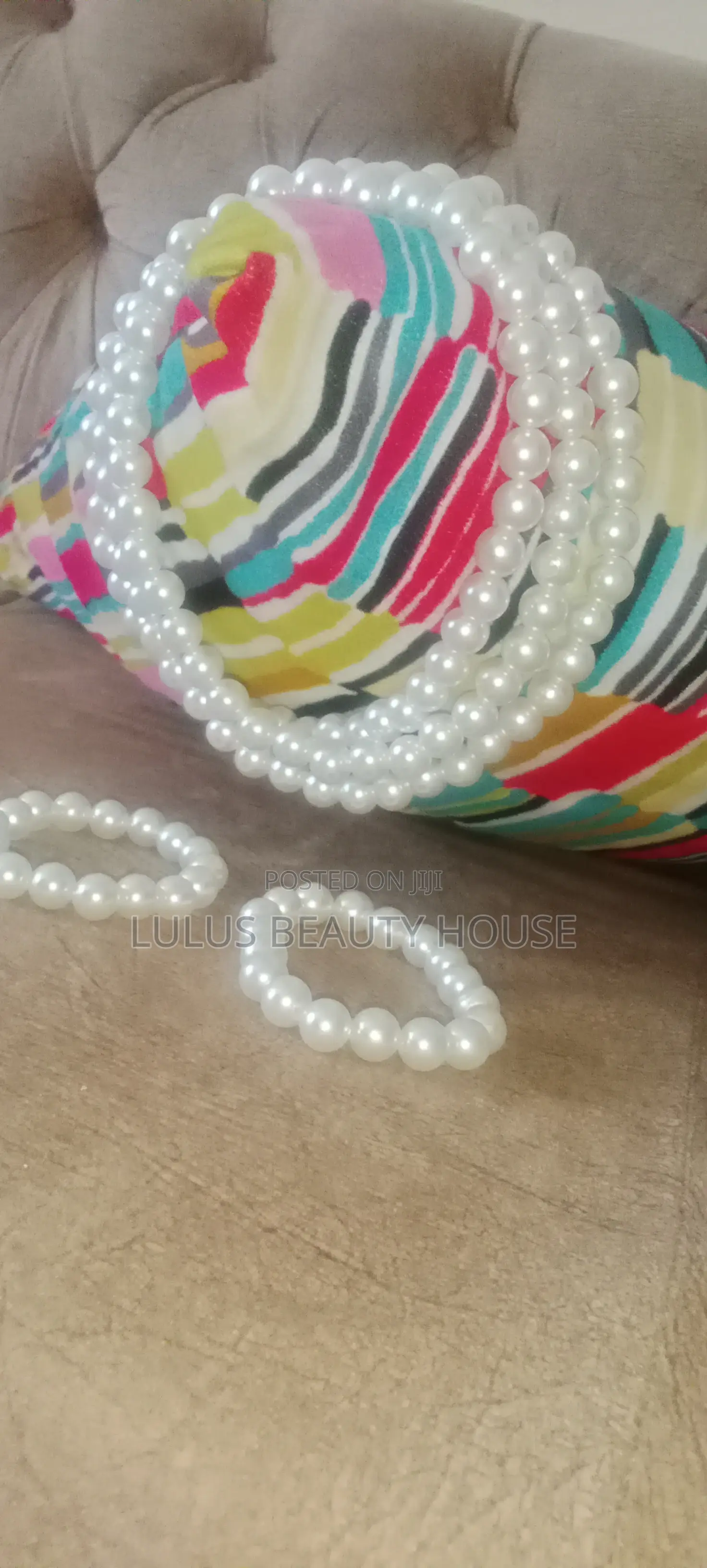Choker Pearls and Bracelet Set