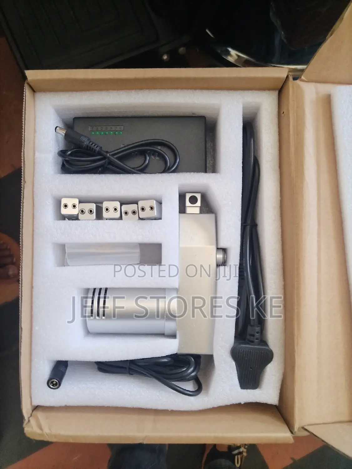 Artificial Dreadlocks Machine