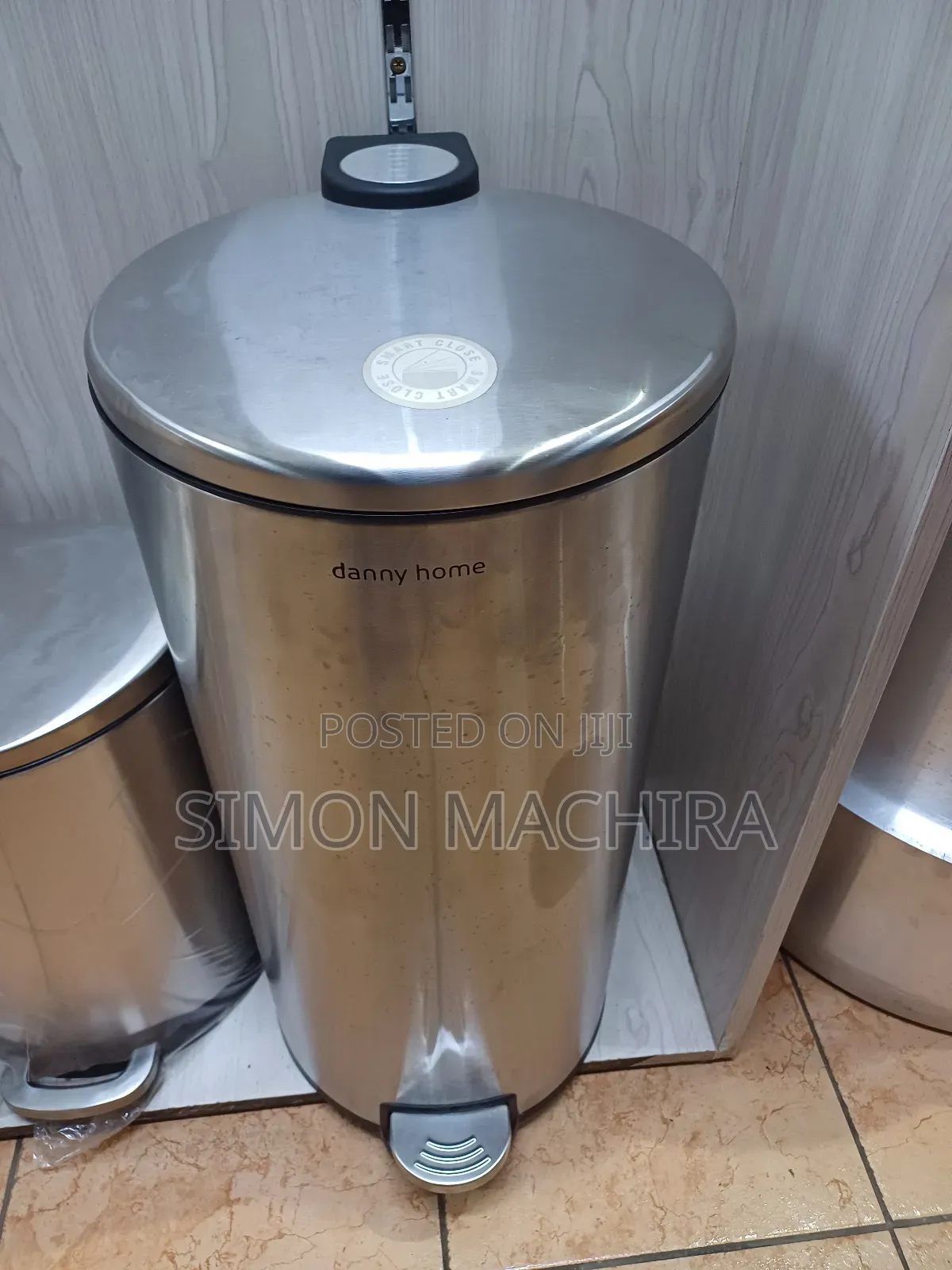 30l Large Stainless Steel Garbage/ Trash Can With Pedal