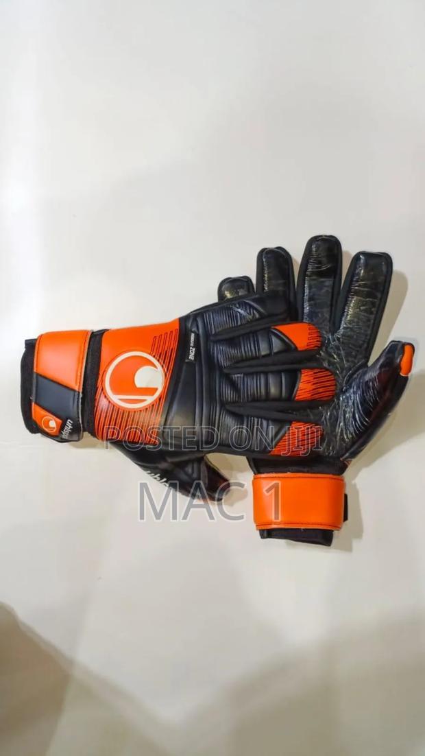 Goalkeeper Gloves Original Quality - thumbnail 2