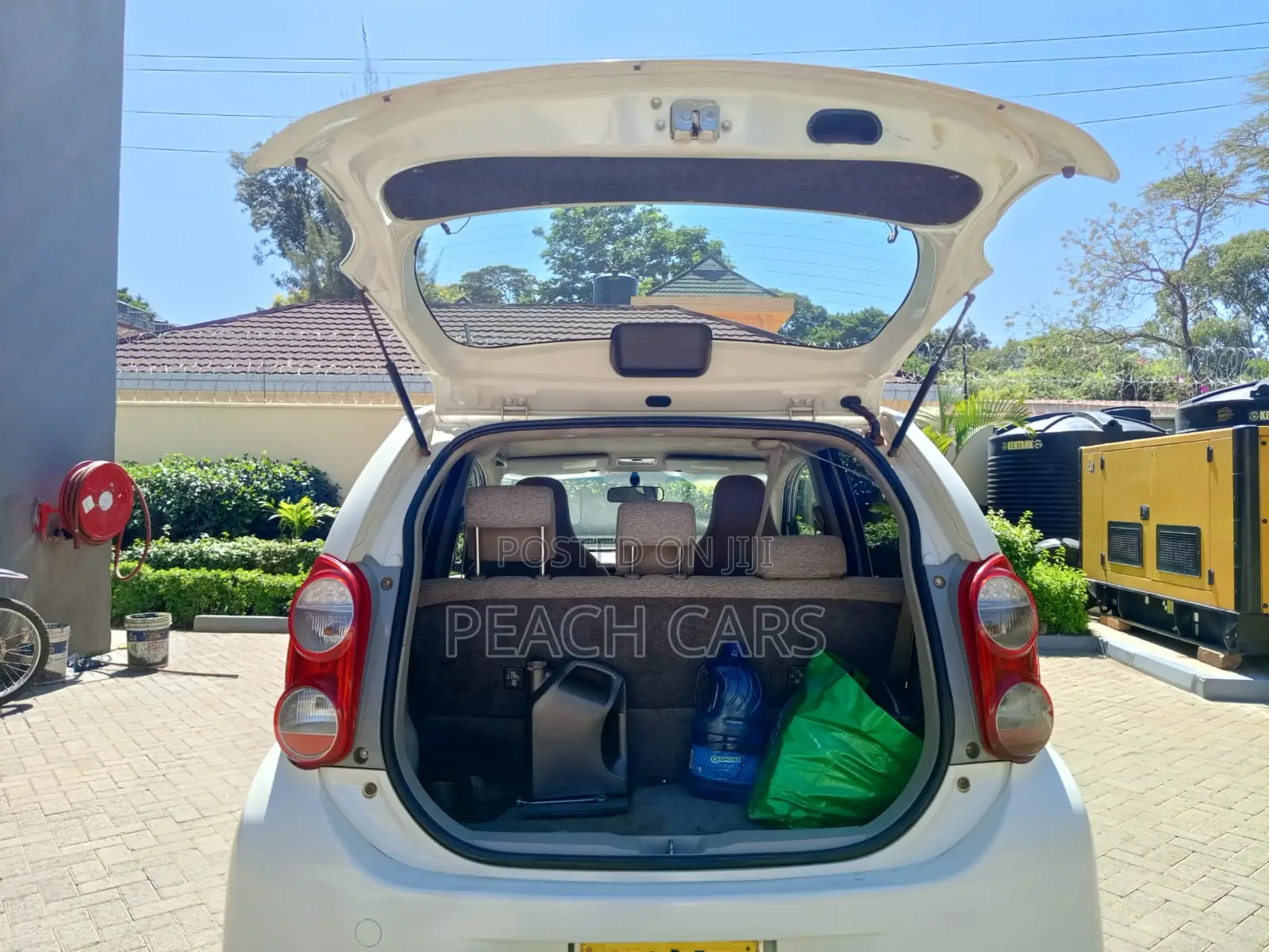 Toyota Passo 2012 White