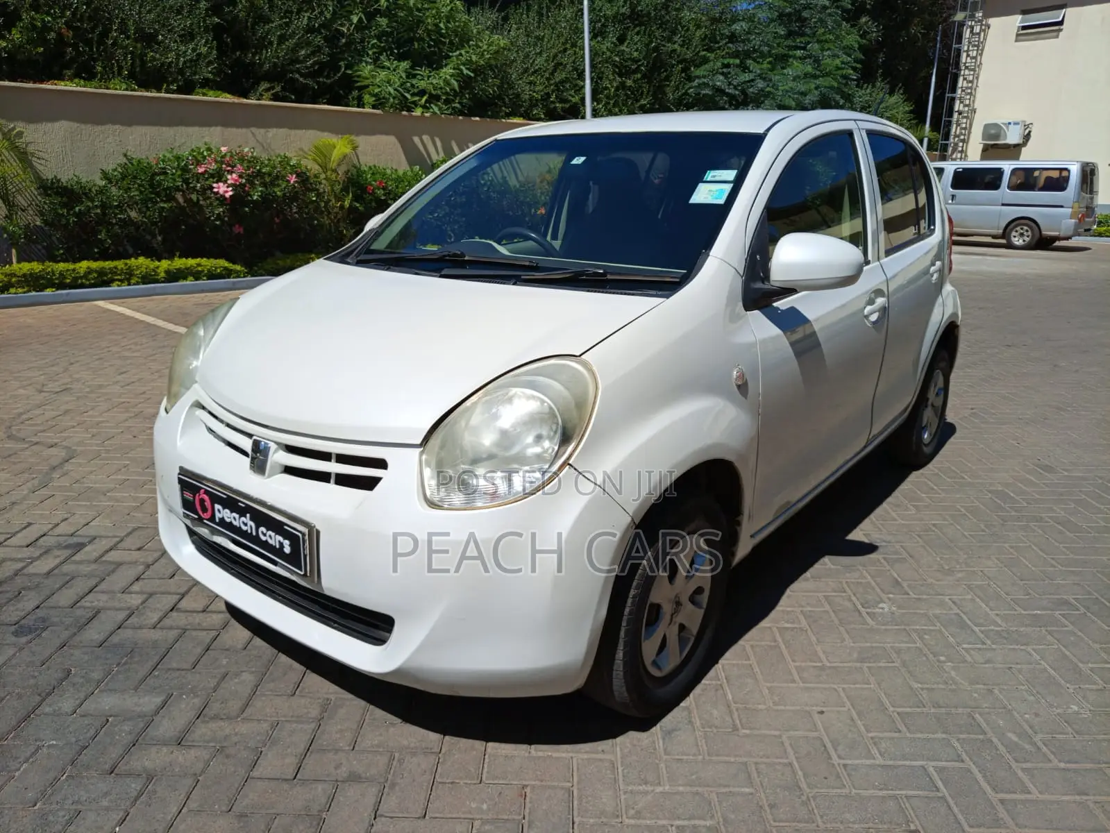 Toyota Passo 2012 White