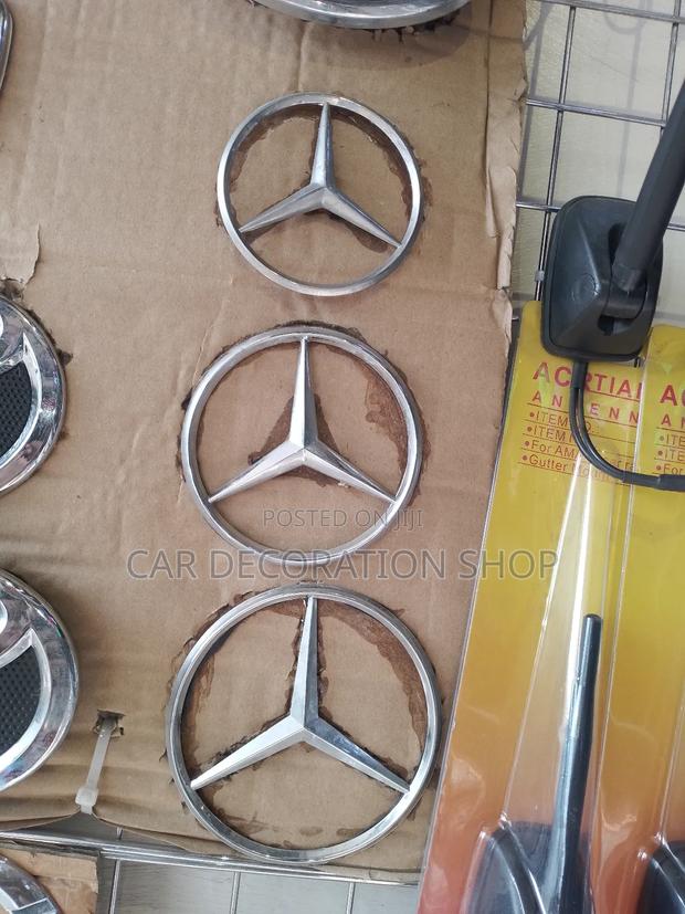 Mercedes Boot Different Sizes Chrome Logos - main view