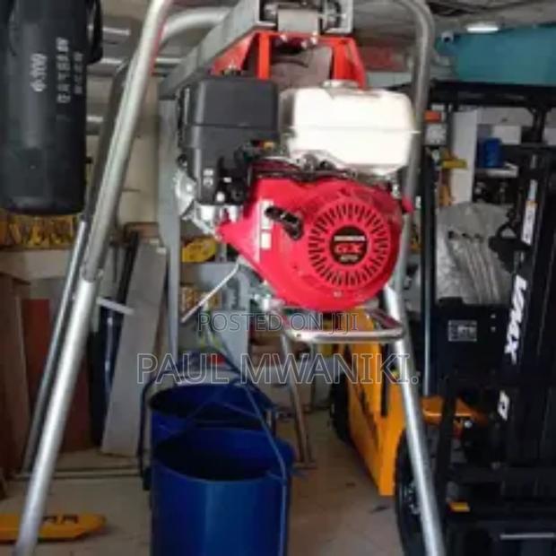 Construction Hoist Machine 1 Tonne / Iori Italy - thumbnail 4