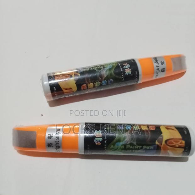 White Quick Car Paint Scratch Repair Pen - thumbnail 3