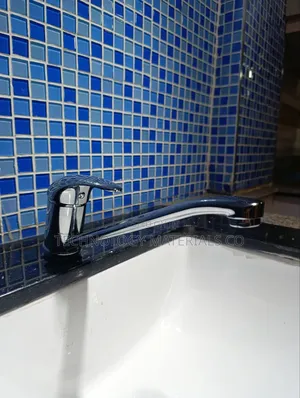 Single-Handle Basin Tap