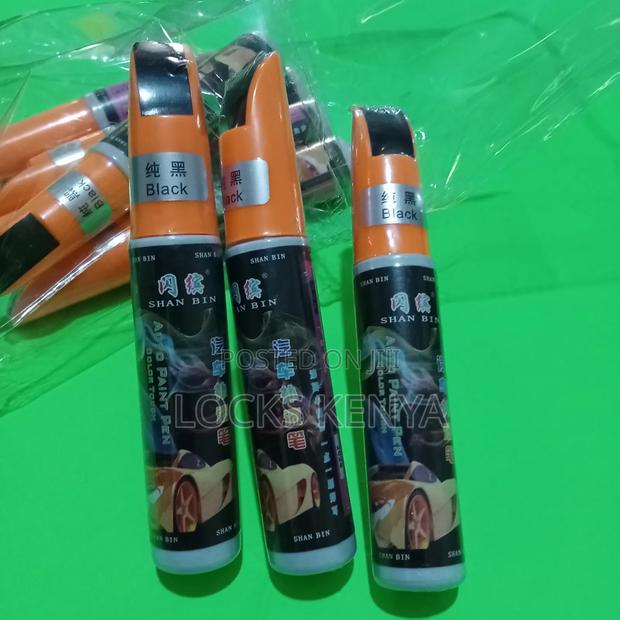 Black Paint Scratch Repair Pen