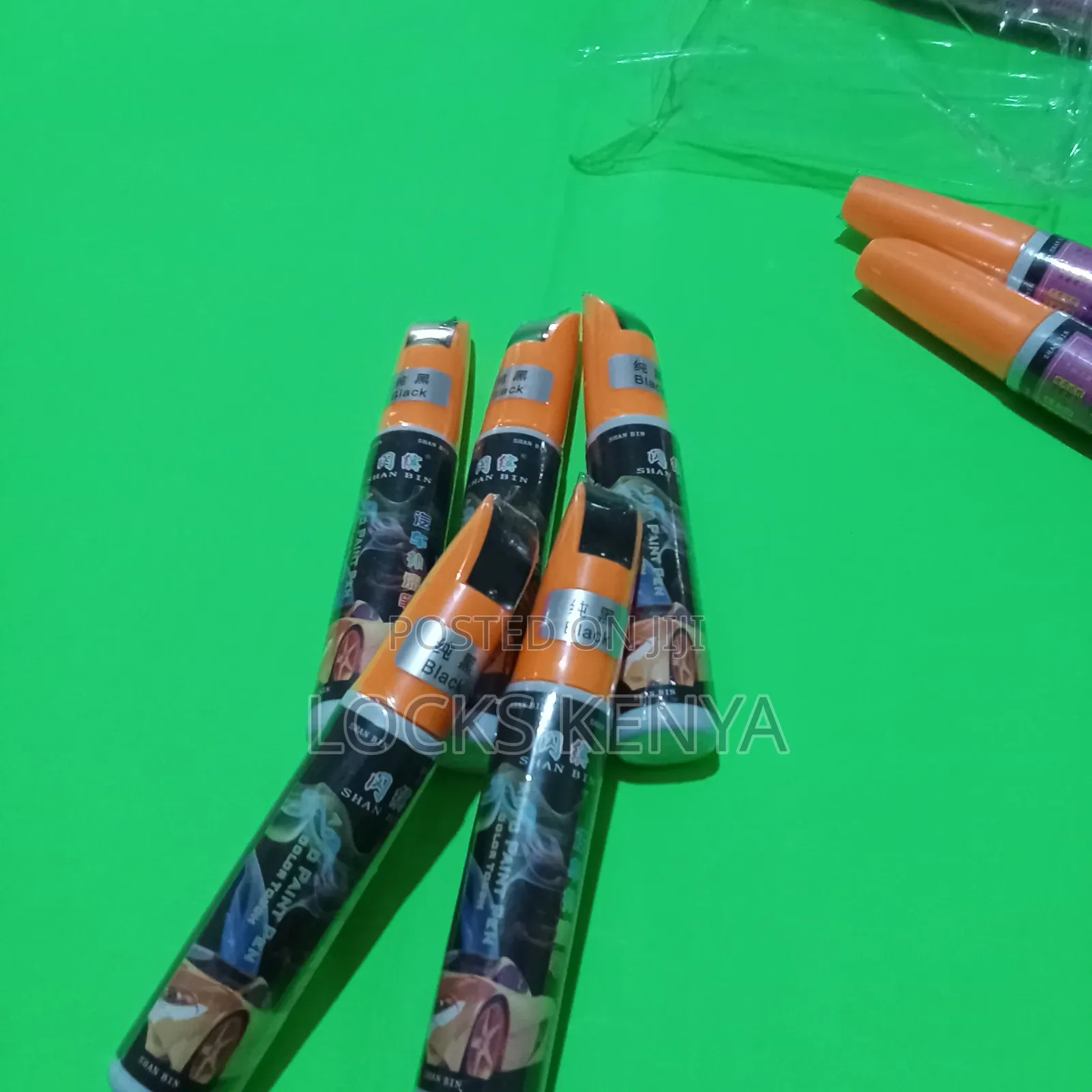 Black Paint Scratch Repair Pen