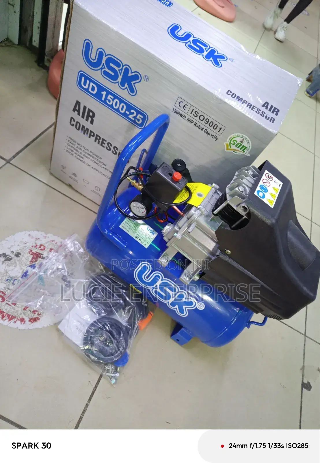 Usk Air Compressor Machine 25liters