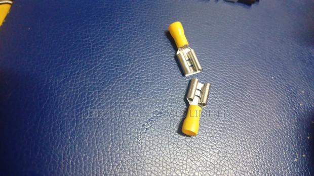 Insulated Clips - thumbnail 2