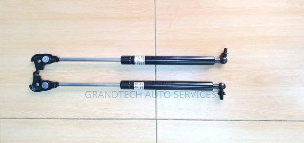 Landcruiser Fj80 Bonnet Shocks