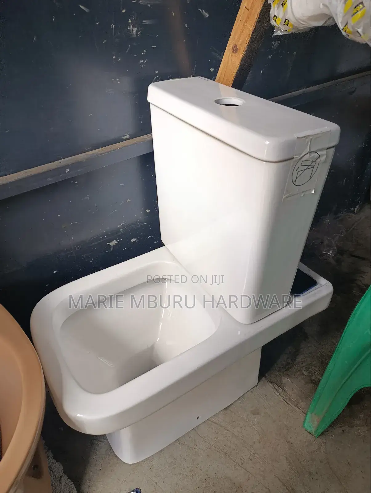 Celamic Toilet Bowl