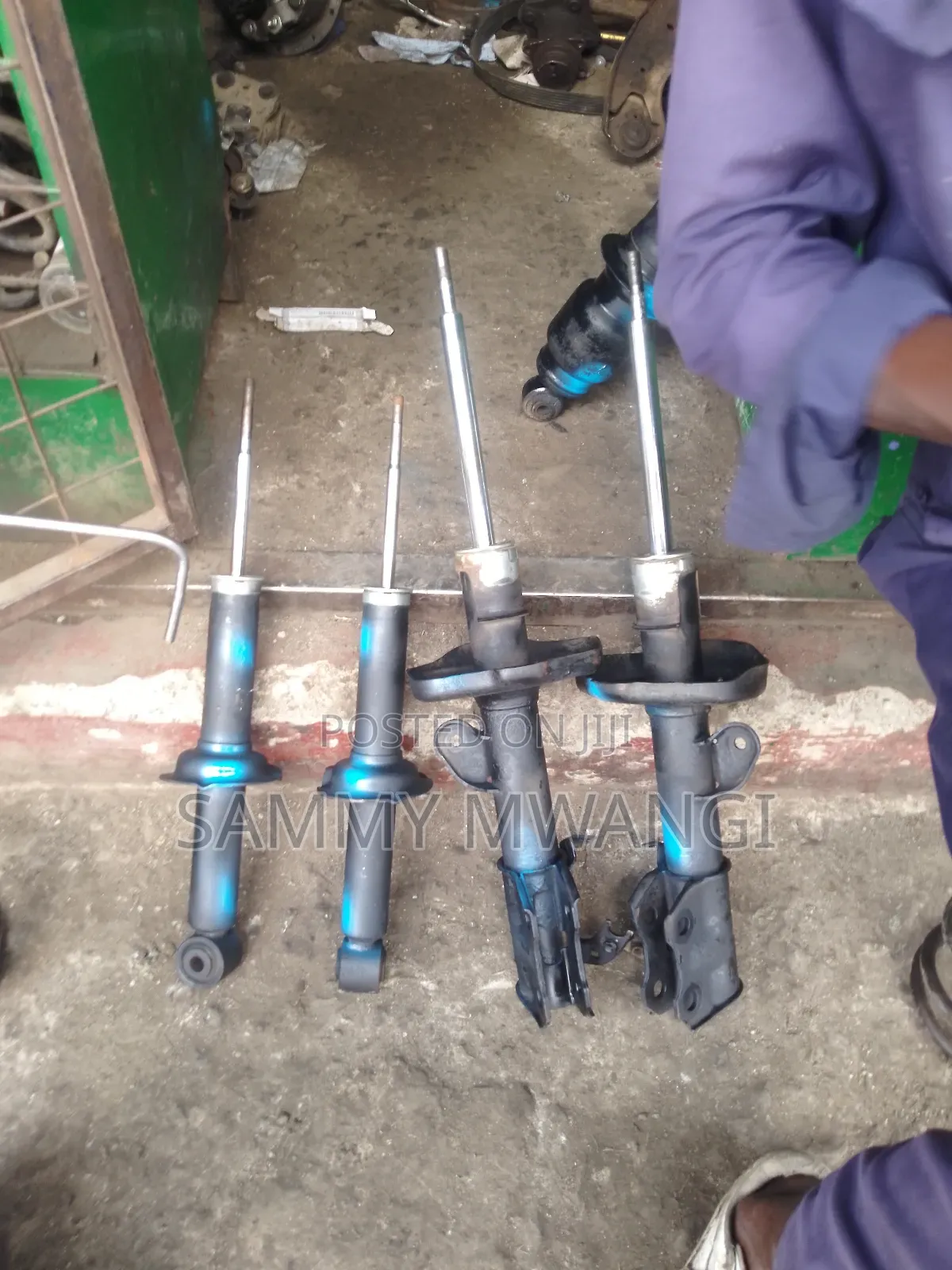 Honda Crossroad Front Shock