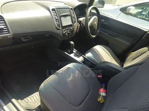 Nissan Wingroad 2014 Silver
