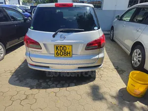 Nissan Wingroad 2014 Silver