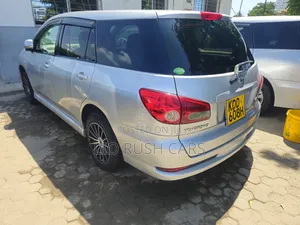 Nissan Wingroad 2014 Silver