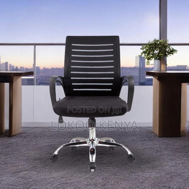 Office Chair: Mid-Back Ergonomic Office Chair