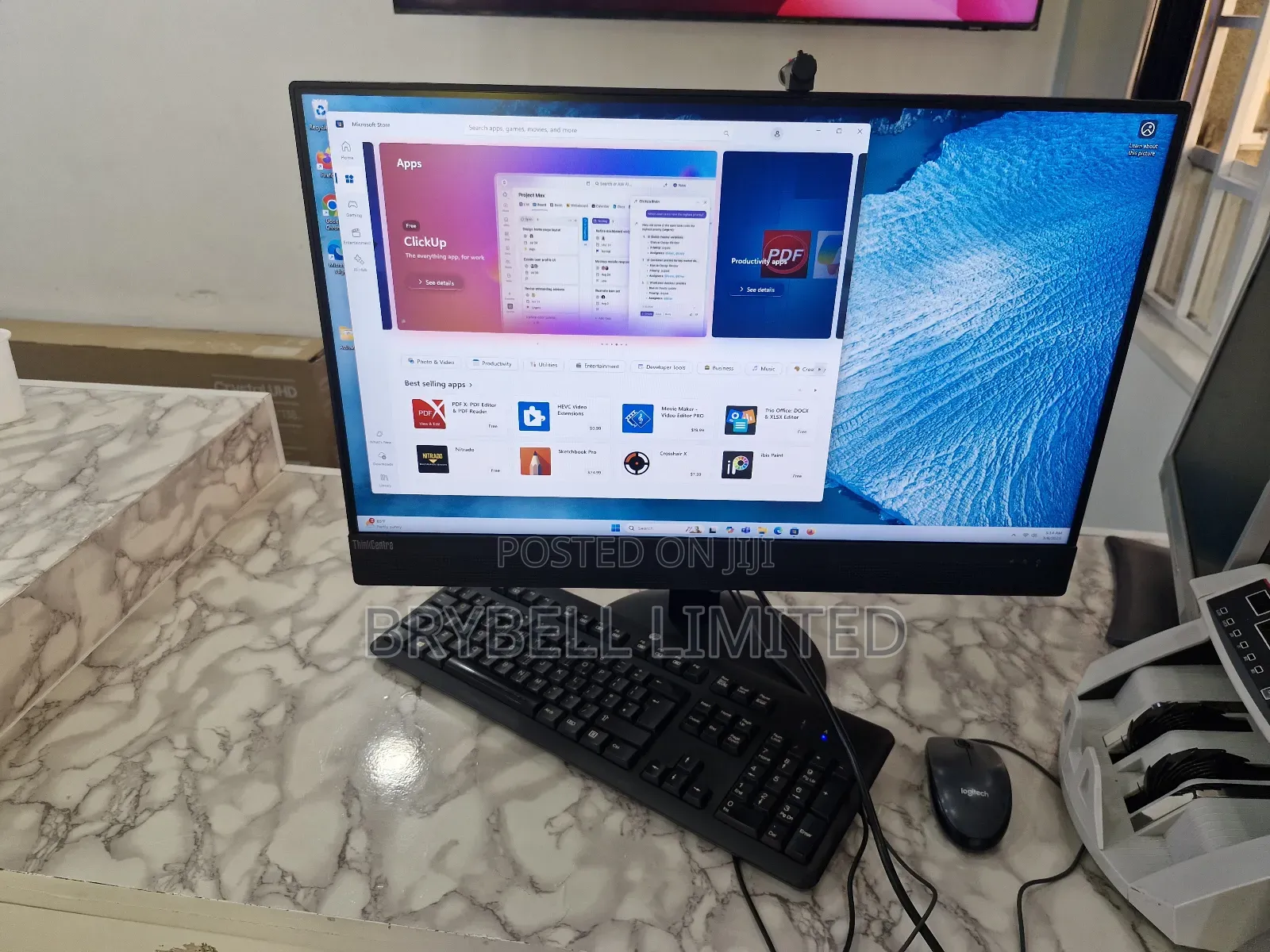 Desktop Computer Lenovo ThinkCentre M910z AIO 8GB Intel Core I5 SSD 1T
