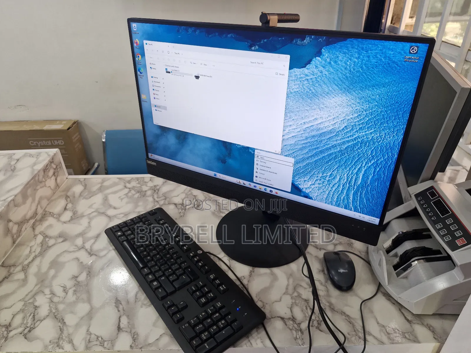 Desktop Computer Lenovo ThinkCentre M910z AIO 8GB Intel Core I5 SSD 1T