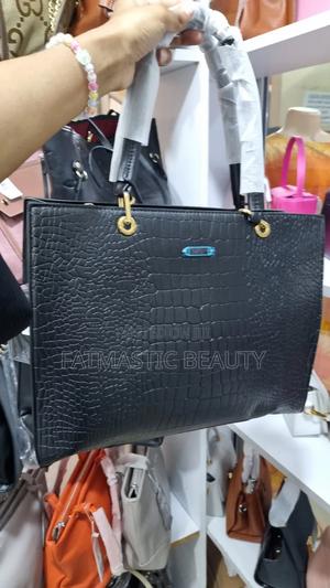 Black Quality Laptop Handbag - thumbnail 2