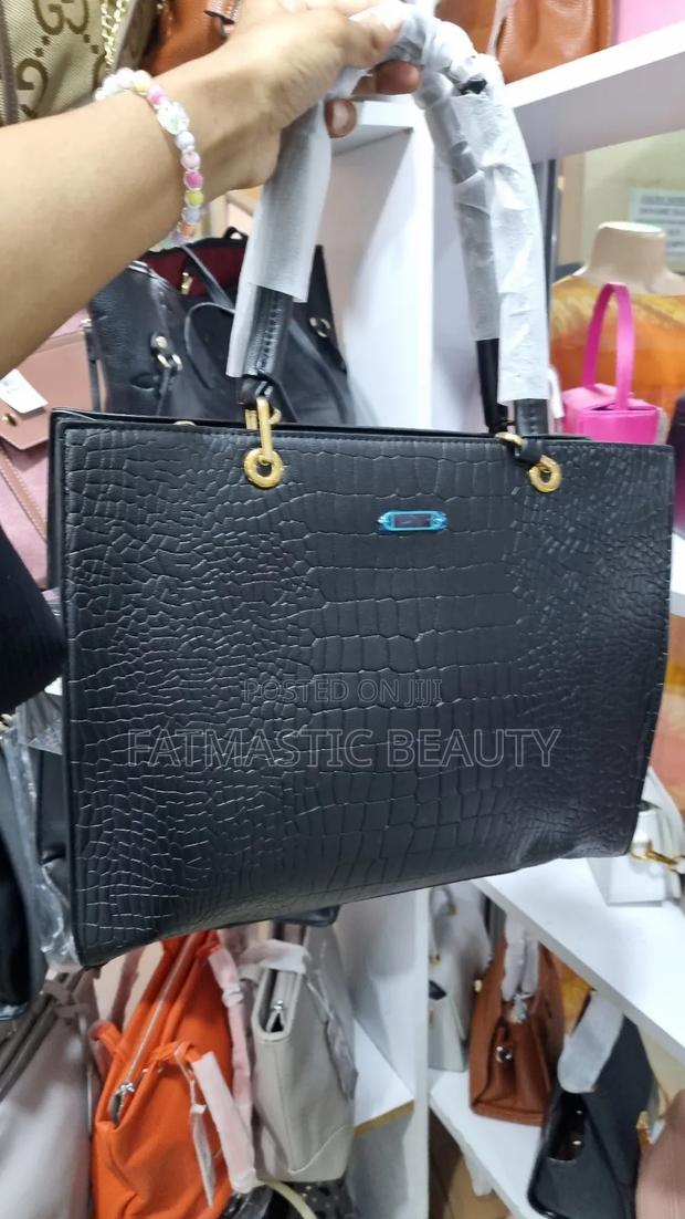 Black Quality Laptop Handbag - main view