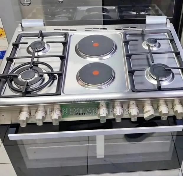 90 by 60 Von Cooker With Gas Compartment - main view