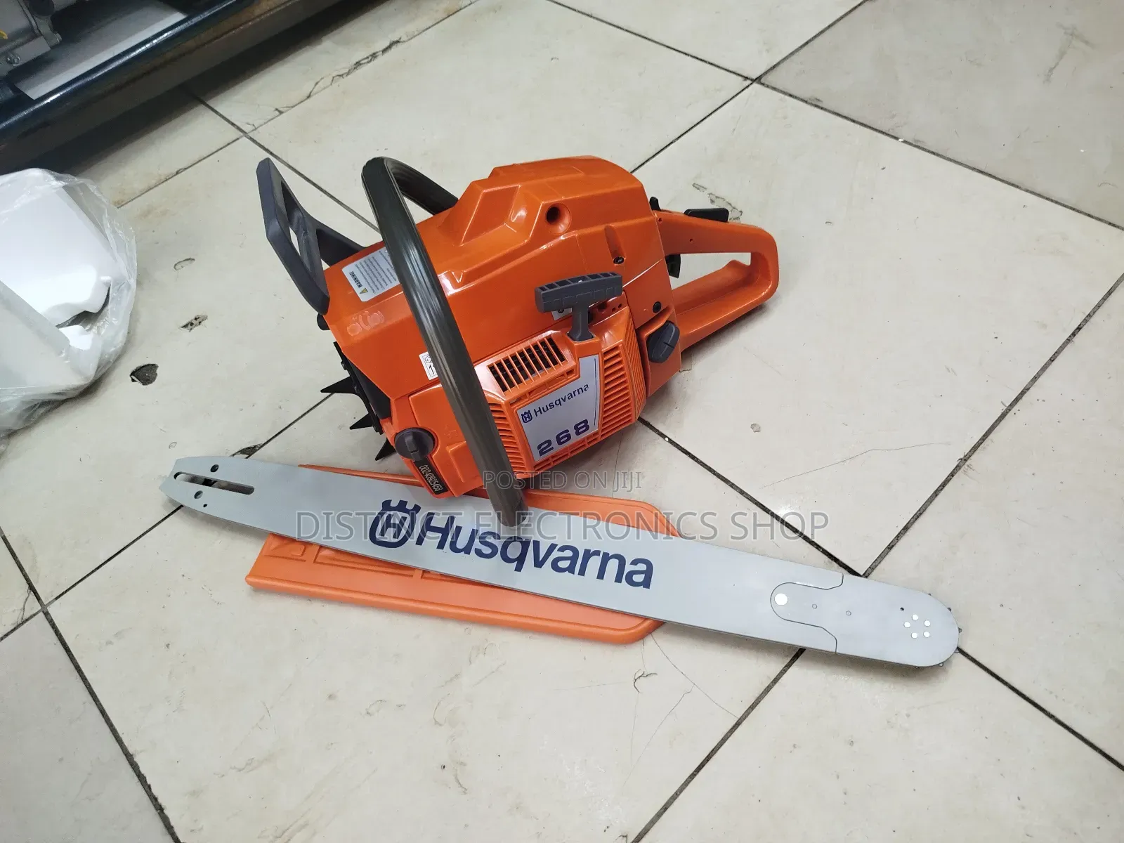 Chainsaw Machine 272xp
