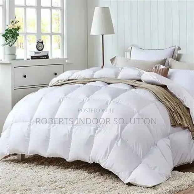 Enjoyable Unbinded Duvet Set - main view