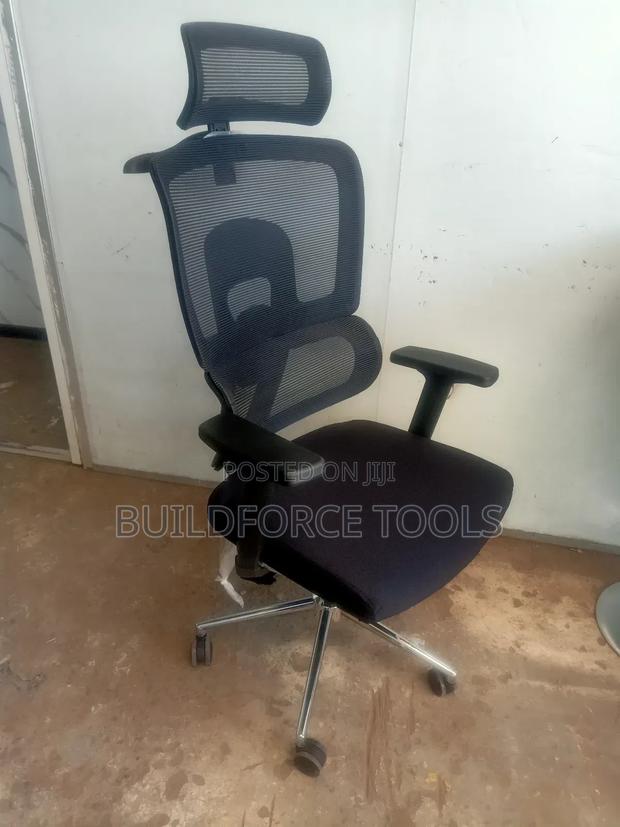 Orthopaedic Chair - thumbnail 2