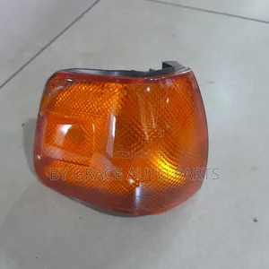 Corner Lamp B12