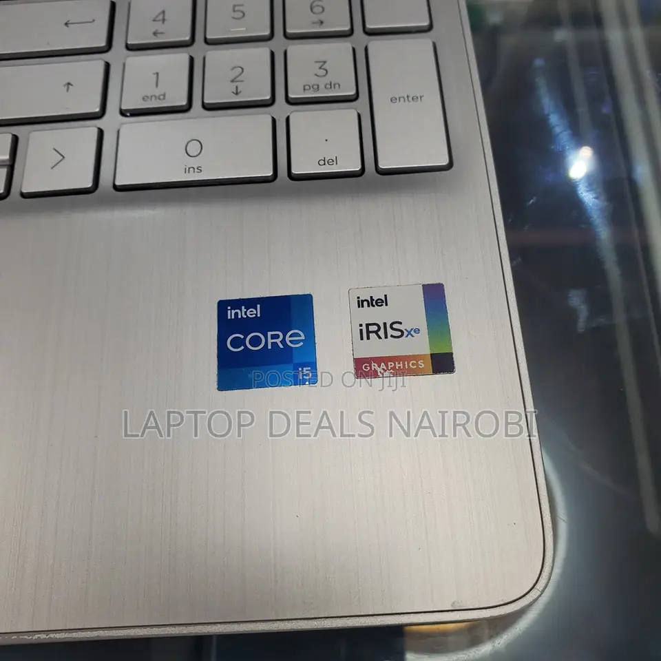 Laptop HP 15s 8GB Intel Core I5 SSD 512GB
