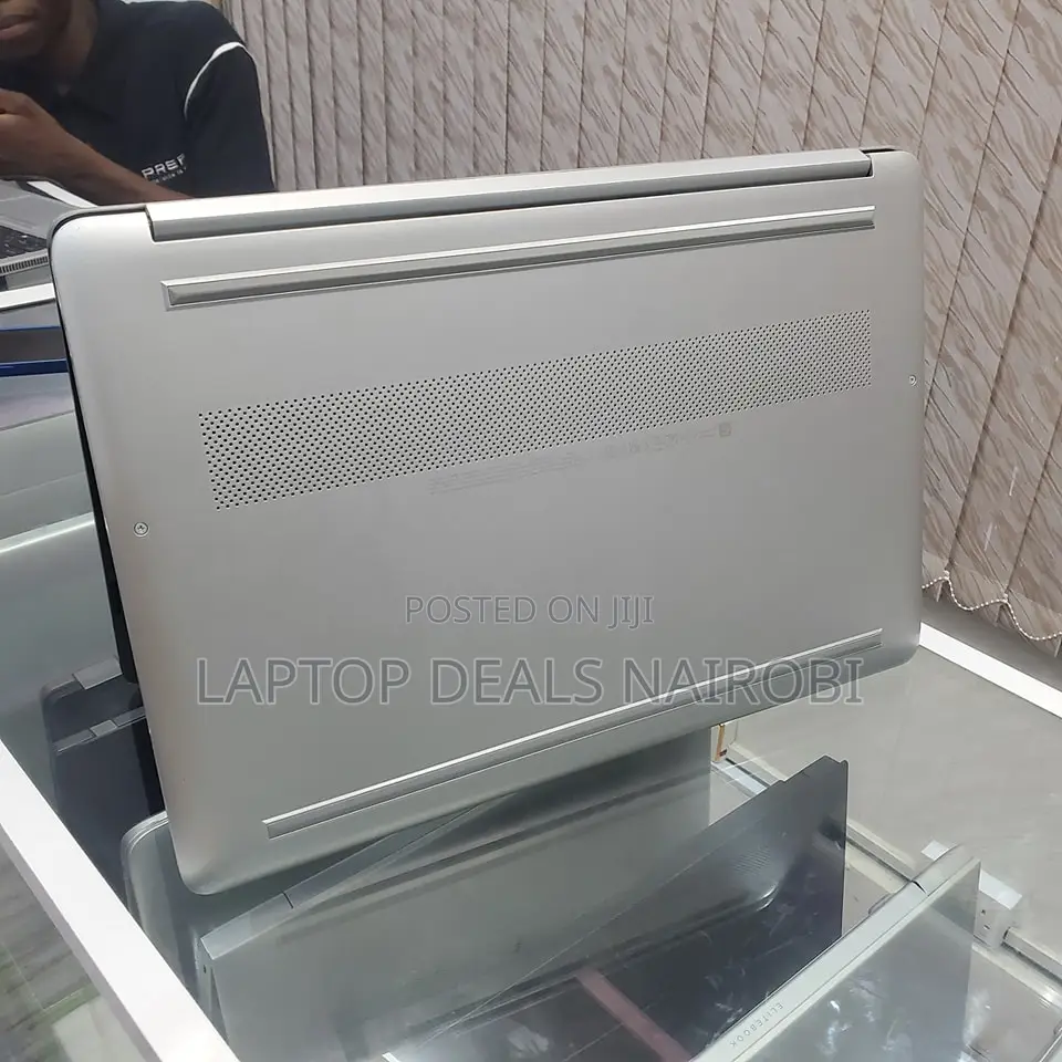 Laptop HP 15s 8GB Intel Core I5 SSD 512GB
