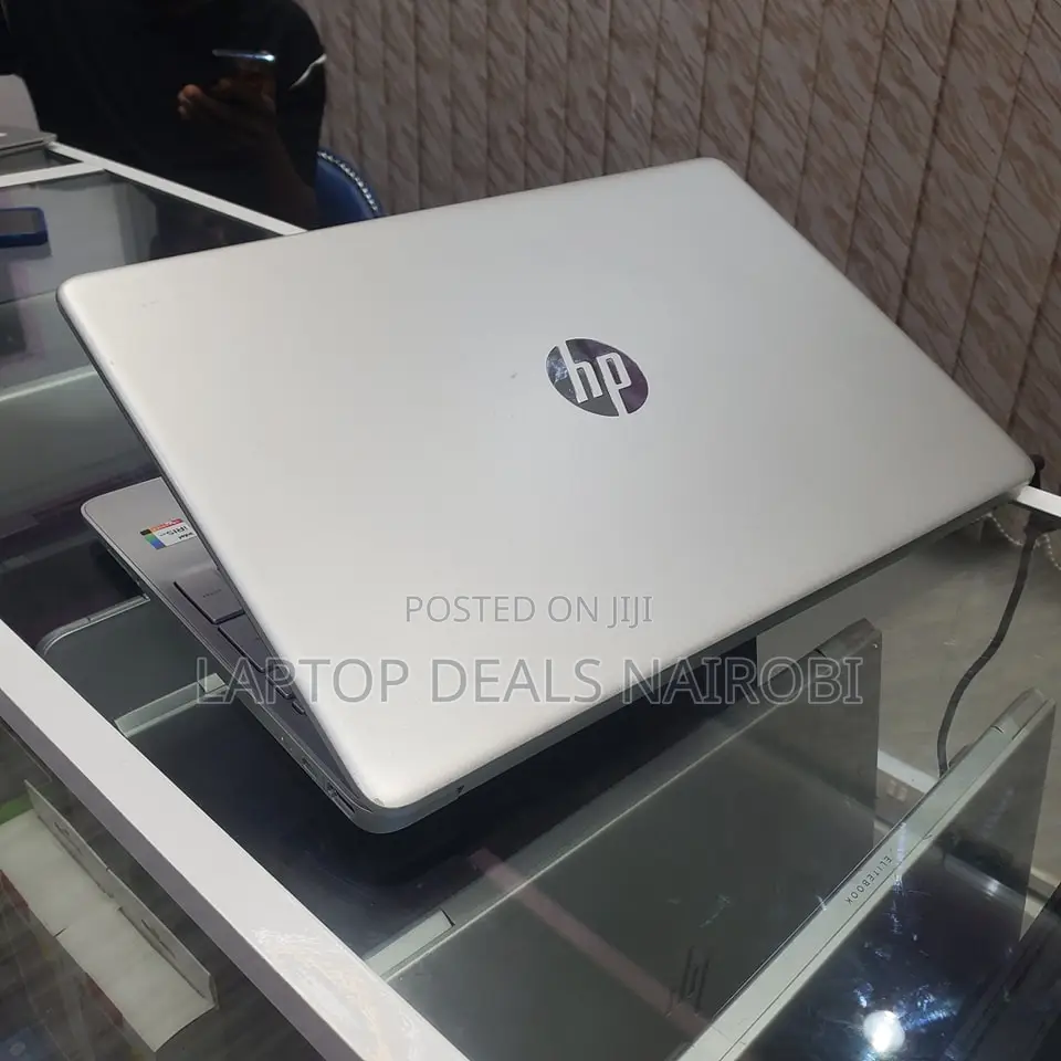 Laptop HP 15s 8GB Intel Core I5 SSD 512GB