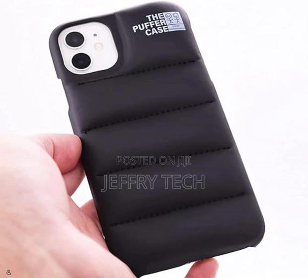 Puffer Case for iPhone 13 6.1 Inch. Trendy Comfort Plush - thumbnail 3