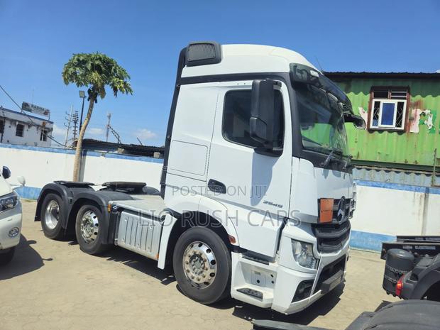 Trans Trailer 2545