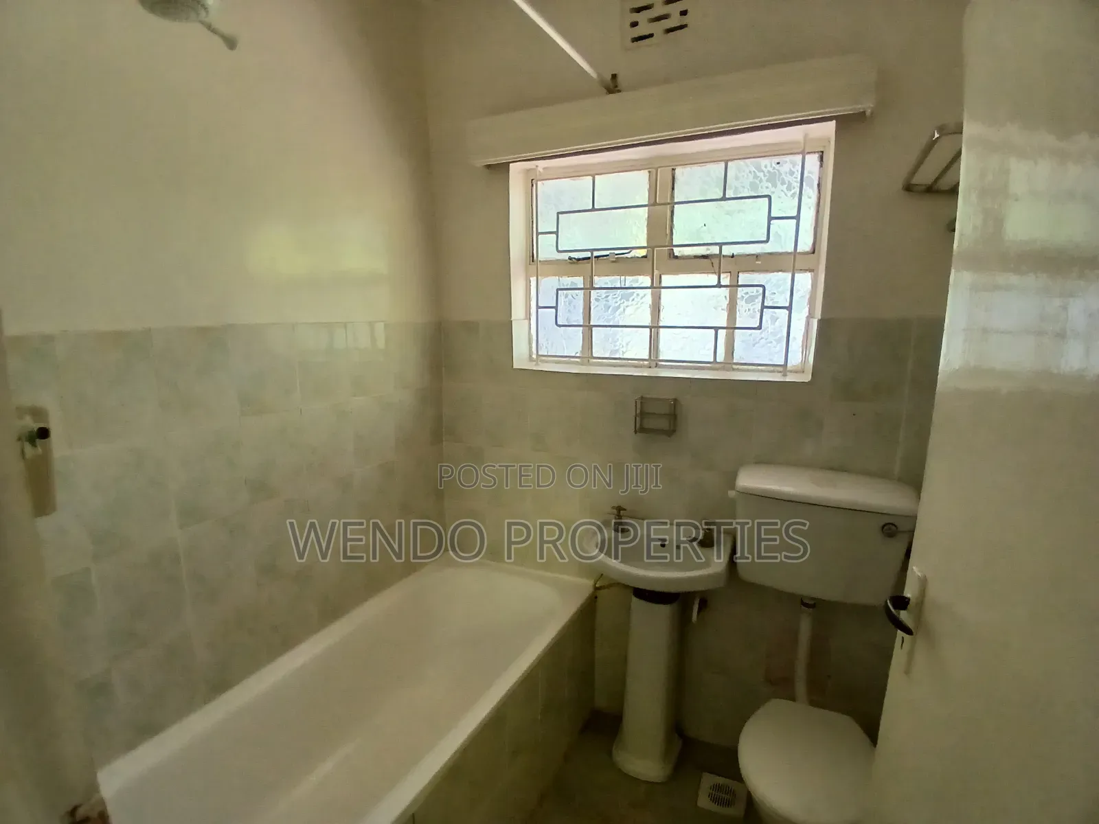 3bdrm Bungalow in Karen C for rent