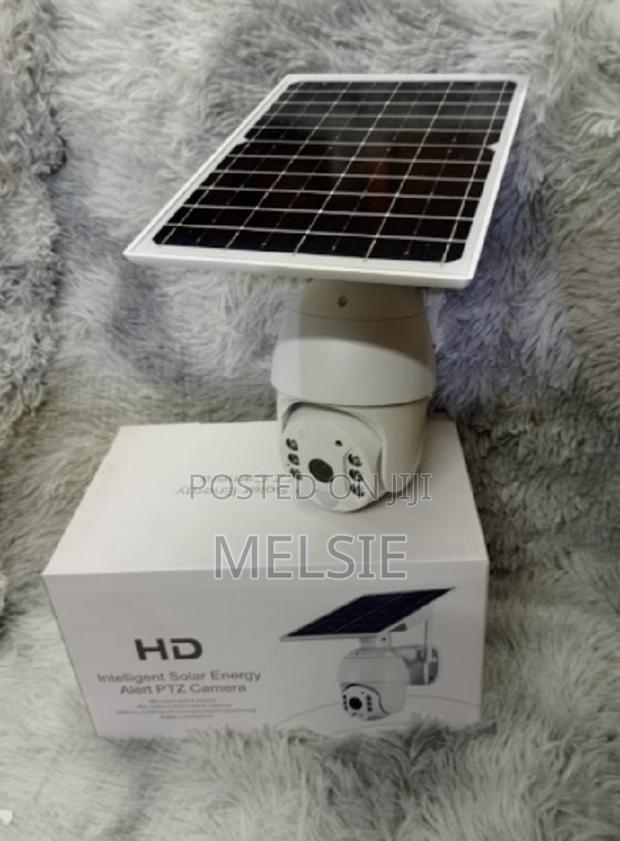 S10 Ubox Wireless Solar Power Surveillance CCTV PTZ Camera