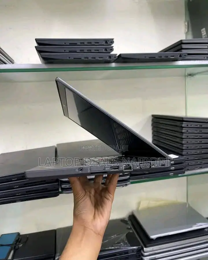 Laptop Lenovo ThinkPad X240 8GB Intel Core I5 HDD 500GB